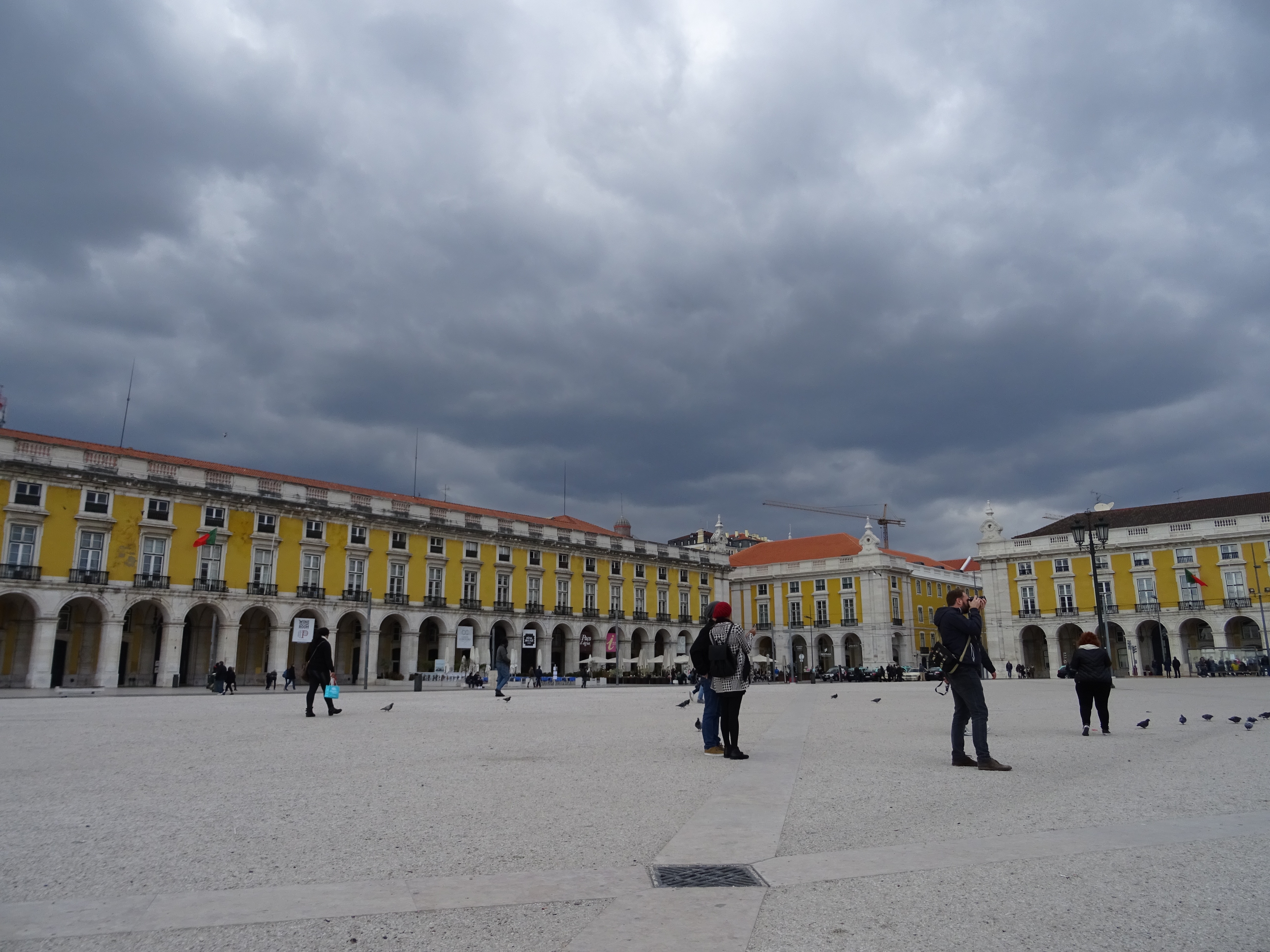 ENDOXIST | Travel Blogger | Lisbon Photo Diary | Portugal | Travel Photography 