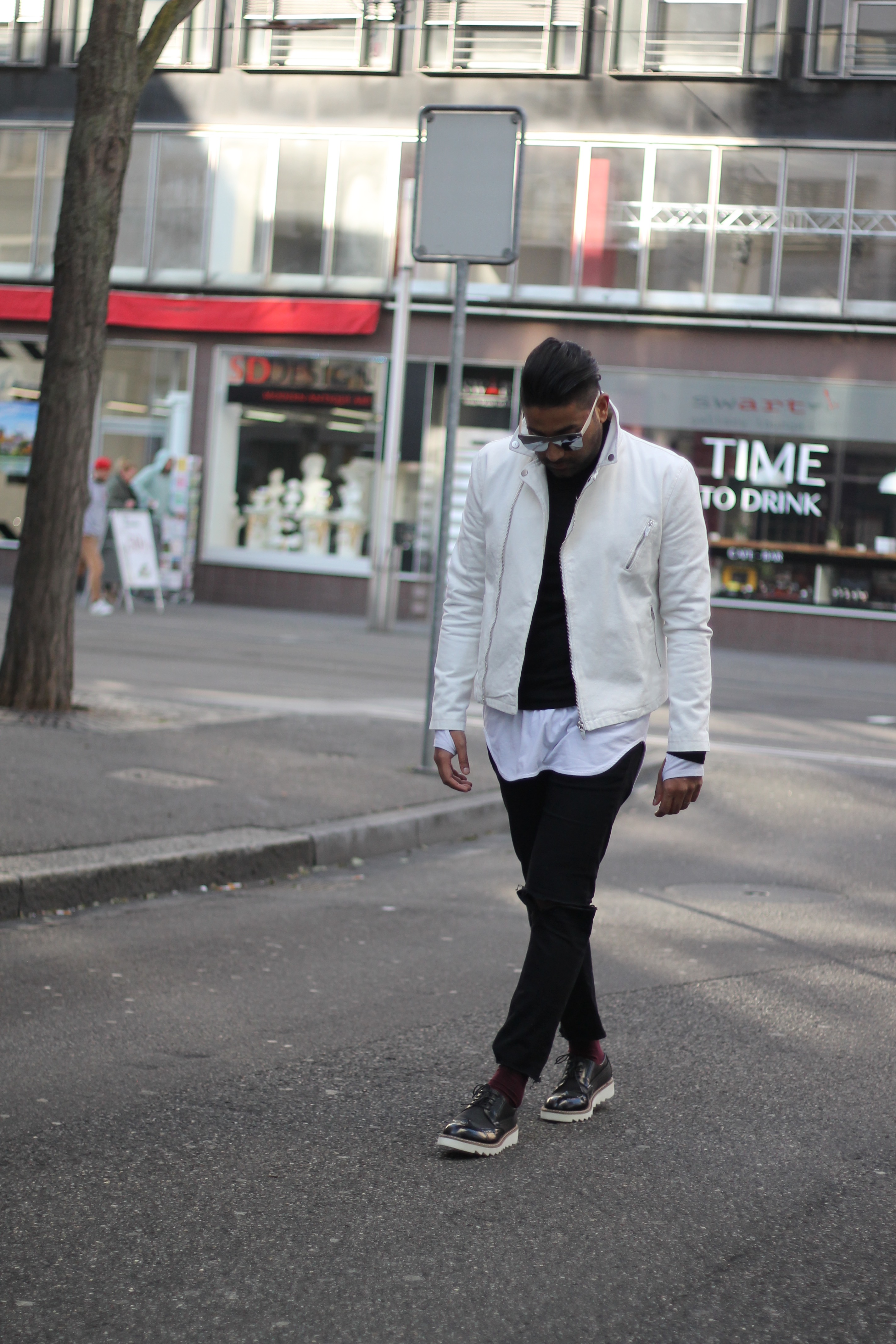 ENDOXIST | Menswear Blogger | Travel Blogger | Basel, Switzerland | Chunky Brogues