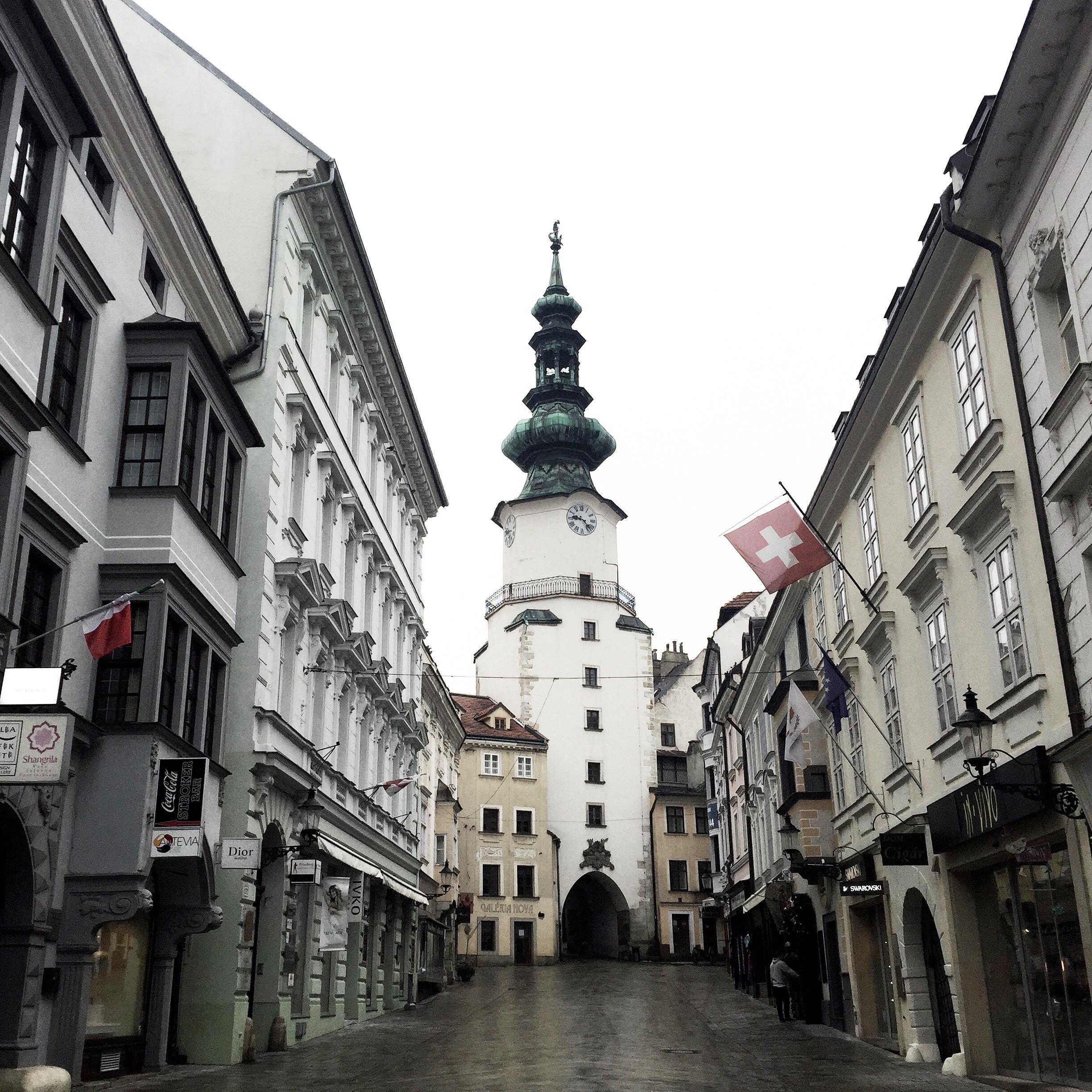 ENDOXIST | Menswear Blogger | Travel Blogger | Bratislava Travelling 