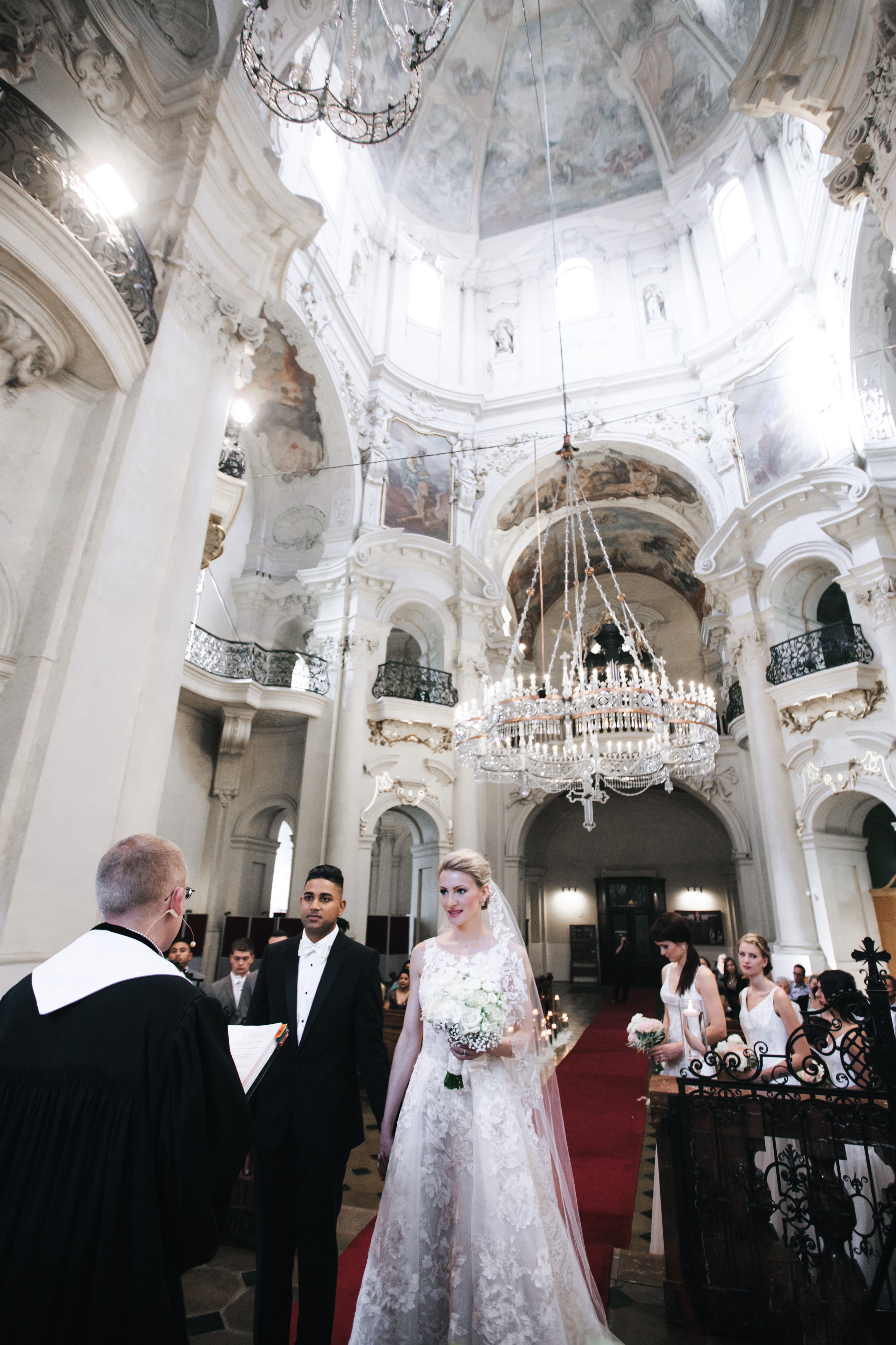 ENDOXIST | Fairytale Wedding | Prague | Fashion Blogger Wedding | KCFairyTale Anniversary