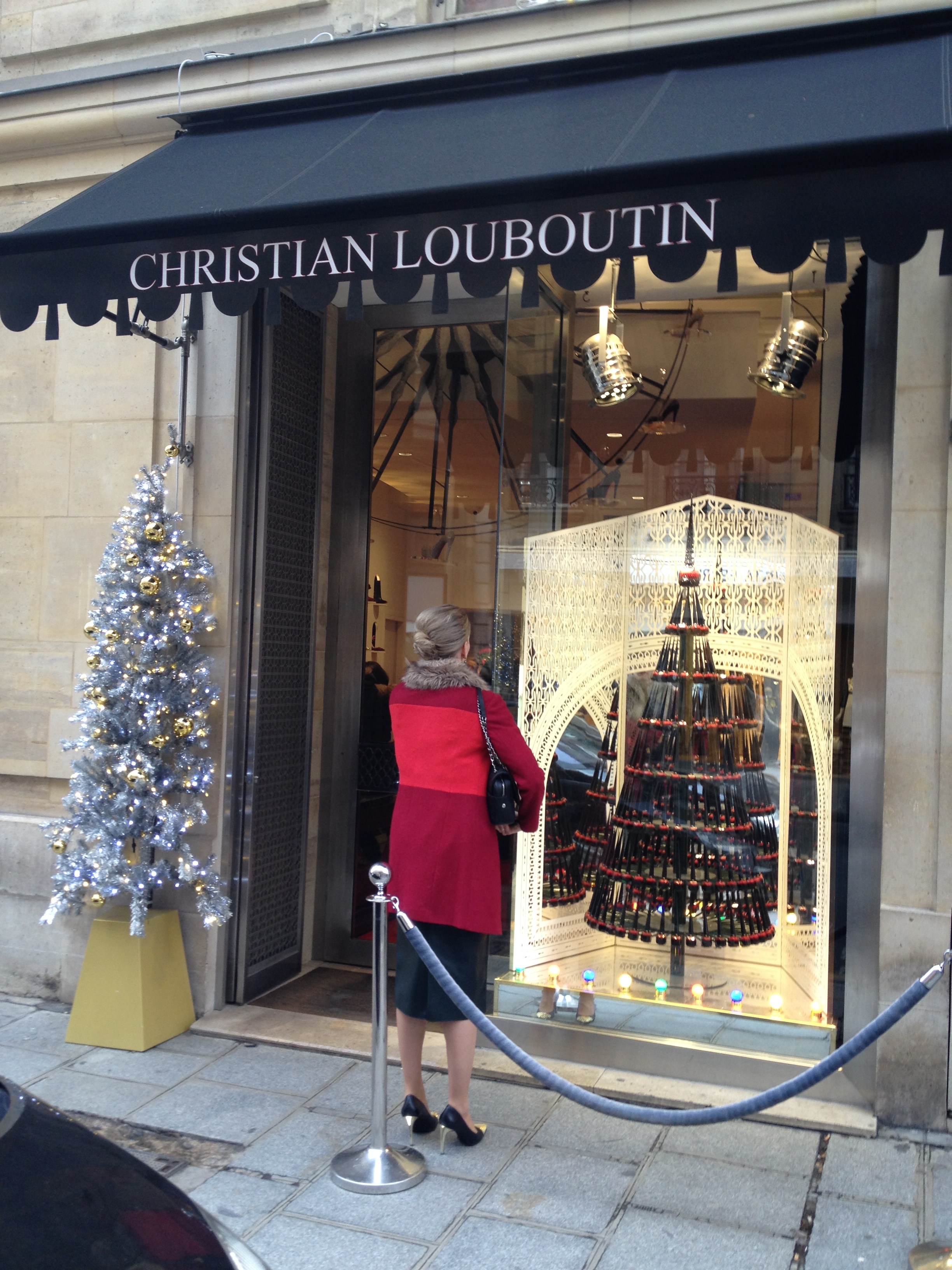 ENDOXIST | Menswear Blogger | Christmas Paris France | Visit Paris | Travel Guide | Toronto Blogger