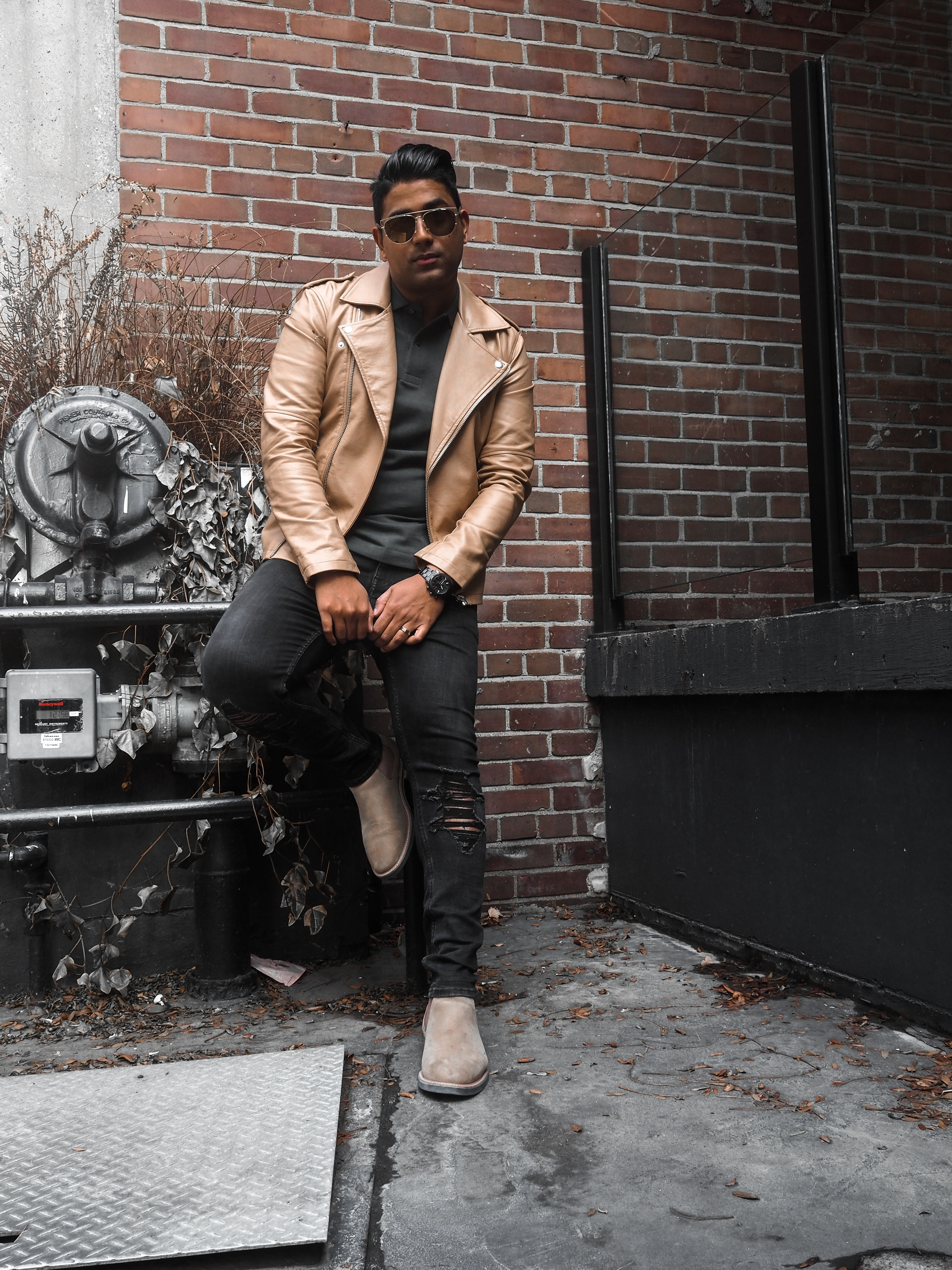 ENDOXIST | Menswear Blogger | Toronto Blogger | Lacoste Polo | Street Style | Leather Jacket