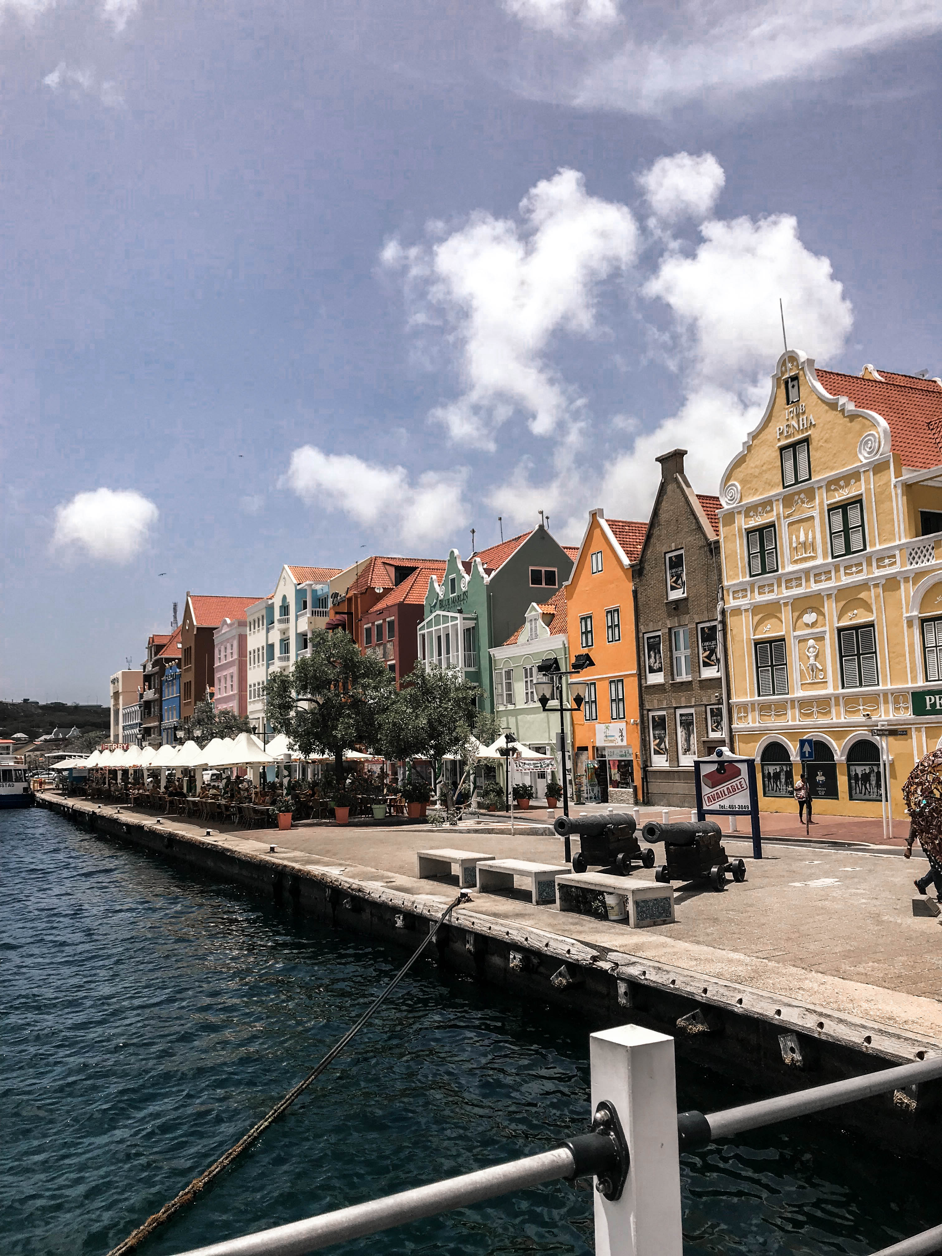 ENDOXIST | Curaçao | Dutch Caribbean | Resort Living | Beach Vacation | Willemstad