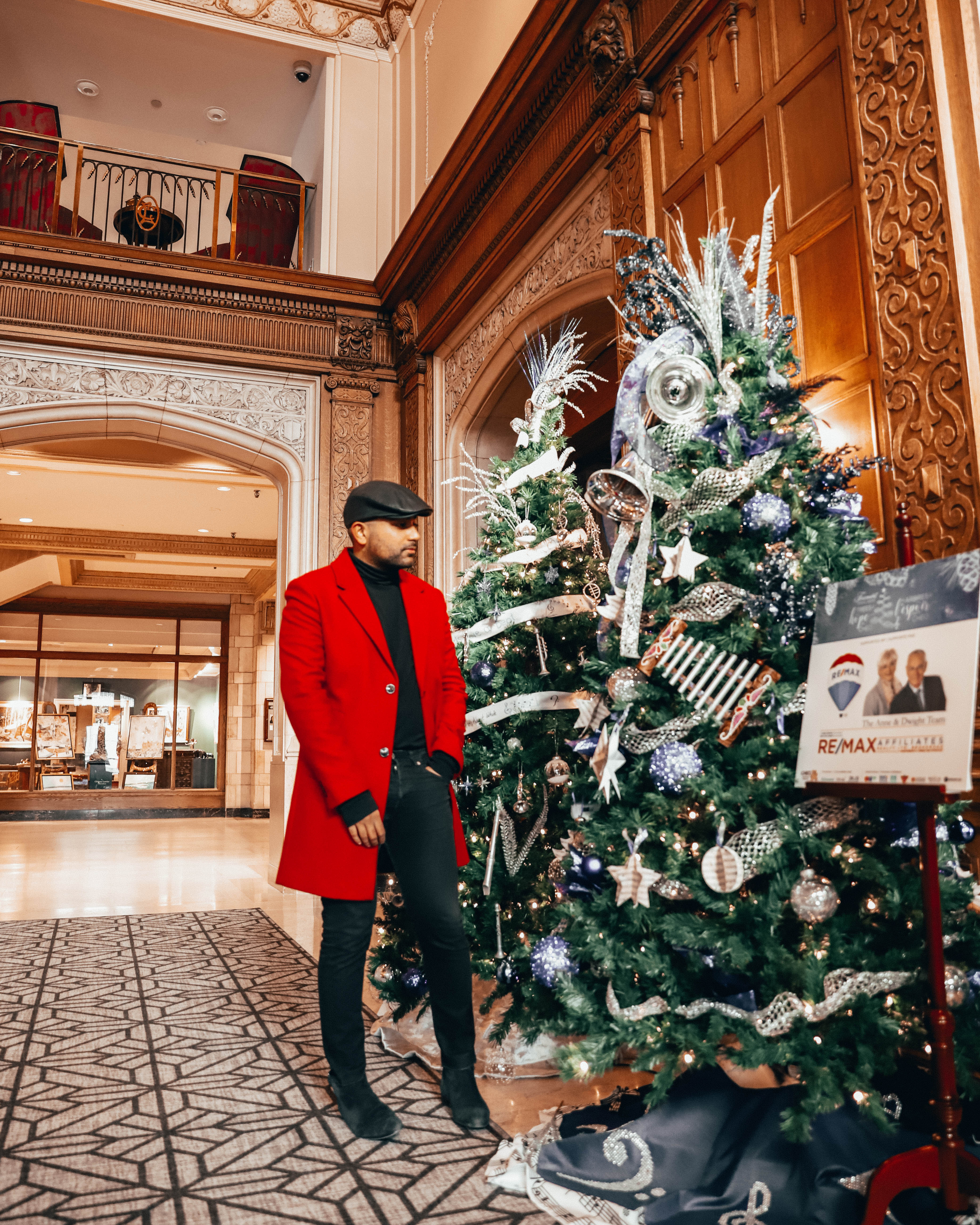 ENDOXIST | Luxury Ottawa Hotels | Fairmont Gold | Fairmont Château Laurier | Festive